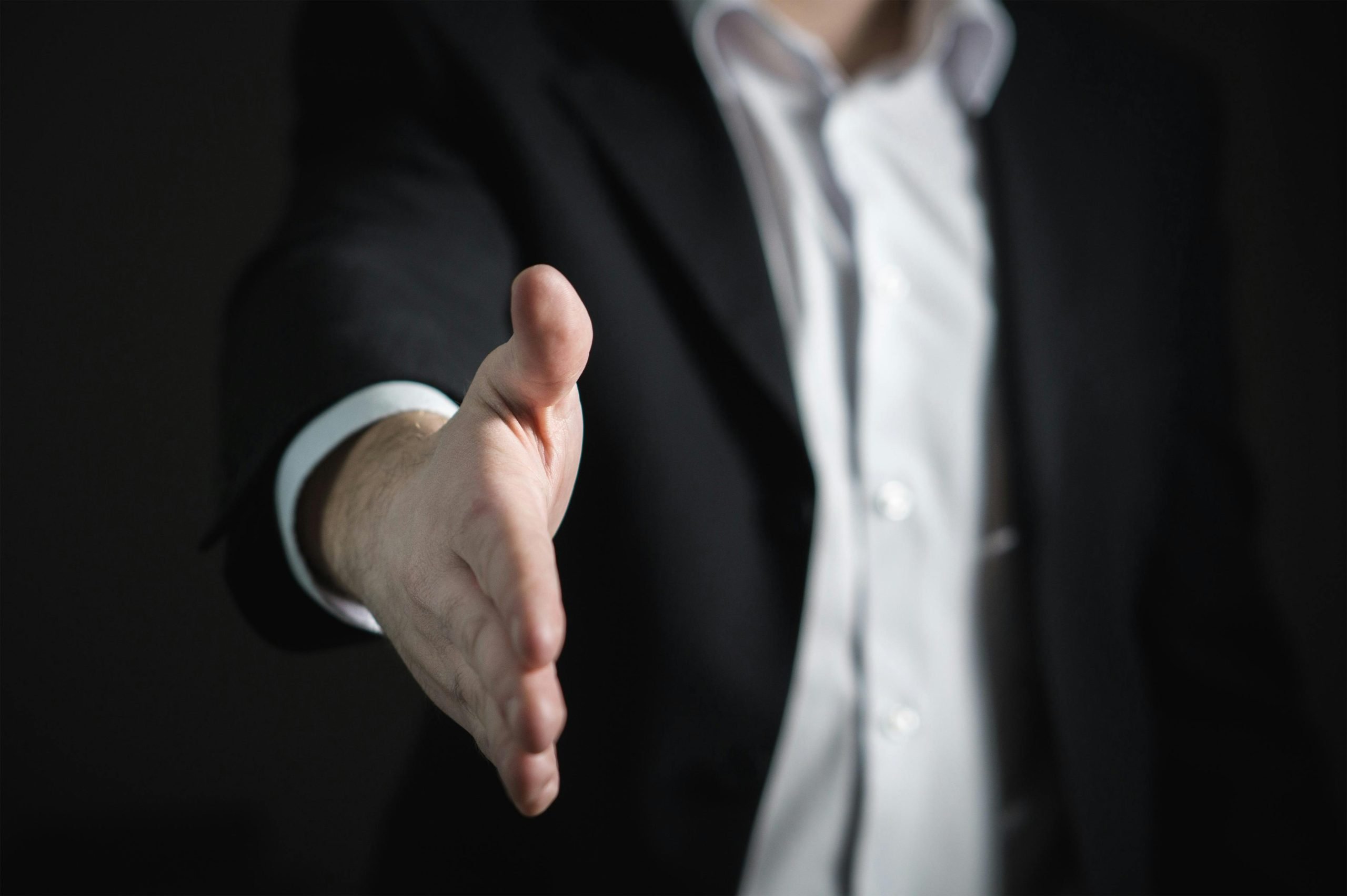 How AI Can Eliminate Sales Inefficiencies: Common Challenges and Solutions